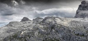Cime rocciose delle Dolomiti del Brenta — Foto stock