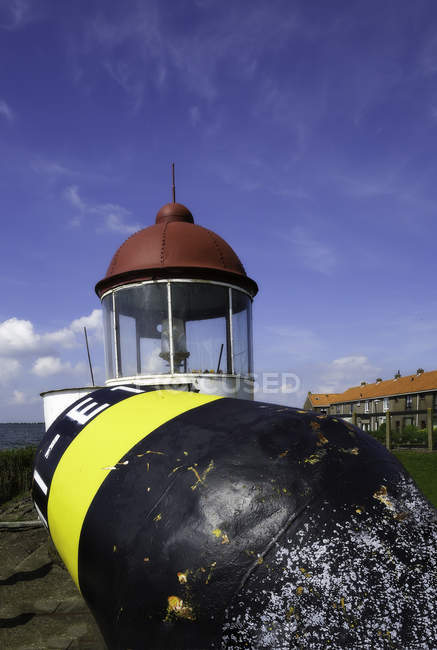 Blick auf alten Leuchtturm, Holland — Stockfoto