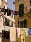 Wäsche online auf Korfu — Stockfoto