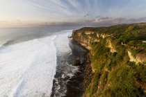 View of Ulu Watu cliffs — Stock Photo