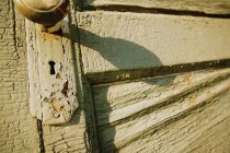 Vecchia serratura sulla porta — Foto stock