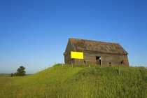 Vecchio capannone fattoria — Foto stock