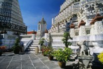 Wat Arun à Bangkok en Thaïlande — Photo de stock
