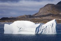 Icebergs, île de Qoornoq — Photo de stock