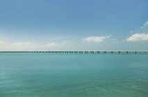 Далеких міст через води — стокове фото