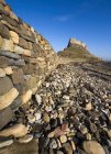 Mur de roche sur l'île Sainte — Photo de stock