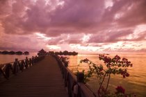 Isla Mabul en Sabah - foto de stock
