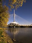 Puente en Winnipeg, Manitoba - foto de stock