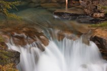 Ruisseau de montagne à Banff — Photo de stock