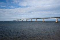 Міст Конфедерації; Острів Принца Едуарда — стокове фото