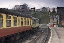 Train At Station, Grosmont, North Yorkshire, England — Stock Photo