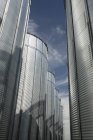 Бункери зберігання великих зерна. Альберта, Канада — стокове фото