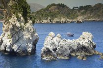 Isola bella; taormina, sizilien, italien — Stockfoto