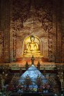 Templo de Wat Phra Singh - foto de stock