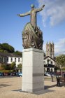 St. Brendan Sculpture in Ireland — Stock Photo