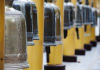Cloches de prière au Temple — Photo de stock