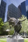 Бронзовий бик скульптура — стокове фото