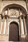 Entrée de la cathédrale de Malaga — Photo de stock