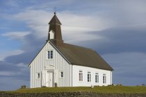 A igreja de madeira de strandarkirkja — Fotografia de Stock