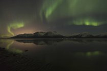 Vue sur les aurores boréales — Photo de stock