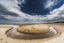 A stream formed in a circular shape — Stock Photo