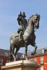 Statua equestre del re Felipe — Foto stock