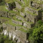 Estructuras de piedra en Machu Picchu - foto de stock