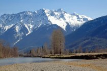 Mt. Currie Rises Above Pemberton Valley — Stock Photo