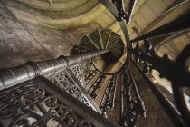 Escalier en spirale métallique — Photo de stock