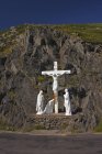 Holy Cross On The Side Of Road — Stock Photo
