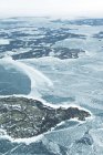 Vista aérea del agua congelada - foto de stock