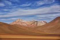 Сюрреалістичний пейзаж області Альтіплано Болівії — стокове фото