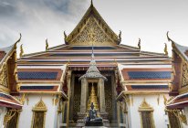 Храм смарагдового Будди — стокове фото