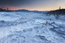 Dawn at the Mammoth Hot Spring Terras — стоковое фото