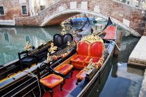 Gondolas in canal water — Stock Photo