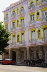 Architettura colorata a L'Avana — Foto stock