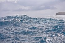 Гігантські хвилі перерв — стокове фото