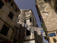Mehrfamilienhäuser auf Korfu — Stockfoto