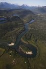 Iliamna River, Lake And Peninsula Borough; Аляска, США — стоковое фото