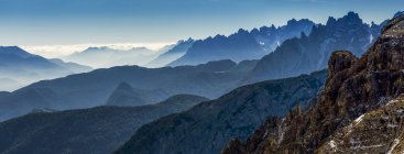 Panorama der zerklüfteten Bergkette von Sesto, Bozen, Italien — Stockfoto