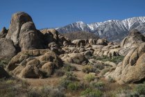 Rock formations in the Alabama Hills with blue sky; California, United States of America — Stock Photo