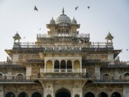 Albert Hall Museum; Jaipur, Rajastán, India - foto de stock