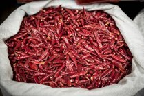 Dried red peppers for sale; Xian, Shaanxi Province, China — Stock Photo