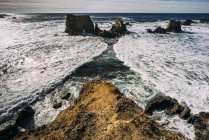 Russian Gulch Headlands a lo largo de la costa del Condado de Mendocino, California, Estados Unidos de América - foto de stock