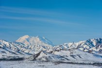 Cenário do início da primavera no Denali National Park e Preserve no centro-sul do Alasca, Estados Unidos da América — Fotografia de Stock