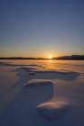 Vista panoramica del bellissimo paesaggio a Mendenhall Lake; Juneau, Alaska, Stati Uniti d'America — Foto stock