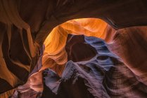 Мальовничий вид на красивий і відомий верхній Каньйон Антилопи, Арізона, Сполучені Штати Америки — стокове фото