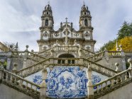 Vista panorámica, Santuario de Nuestra Señora de los Remedios; Municipio de Lamego, Distrito de Viseu, Portugal - foto de stock