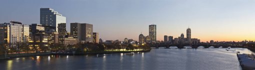 Panorama de Back Bay Boston et de la rivière Charles, Boston, Massachusetts, USA — Photo de stock