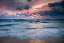 Мальовничий краєвид на пляж Капаа (Кауаї, Гаваї, США). — стокове фото